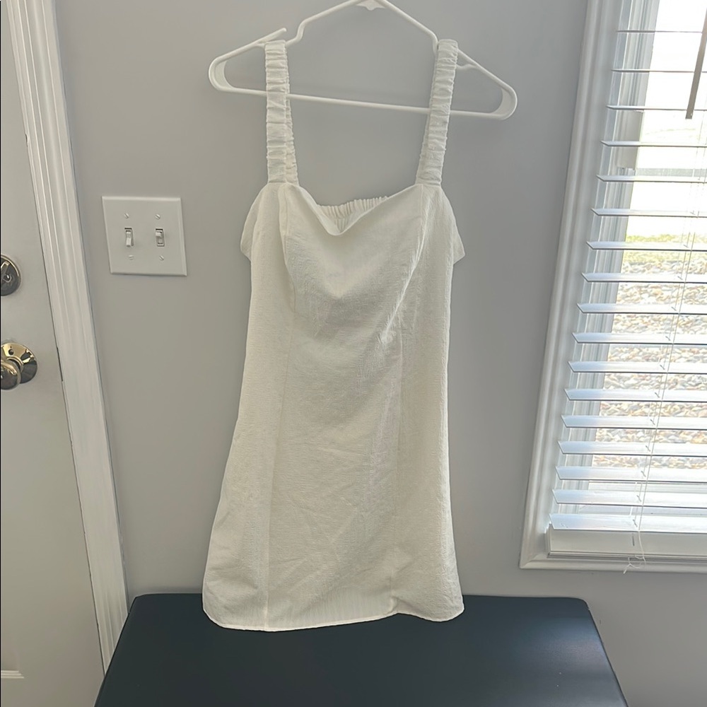 White open-back, strappy Dress